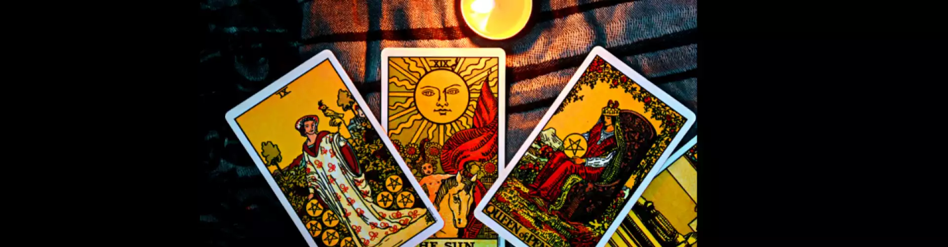 Tarot de la temporada de Escorpio: elige una carta