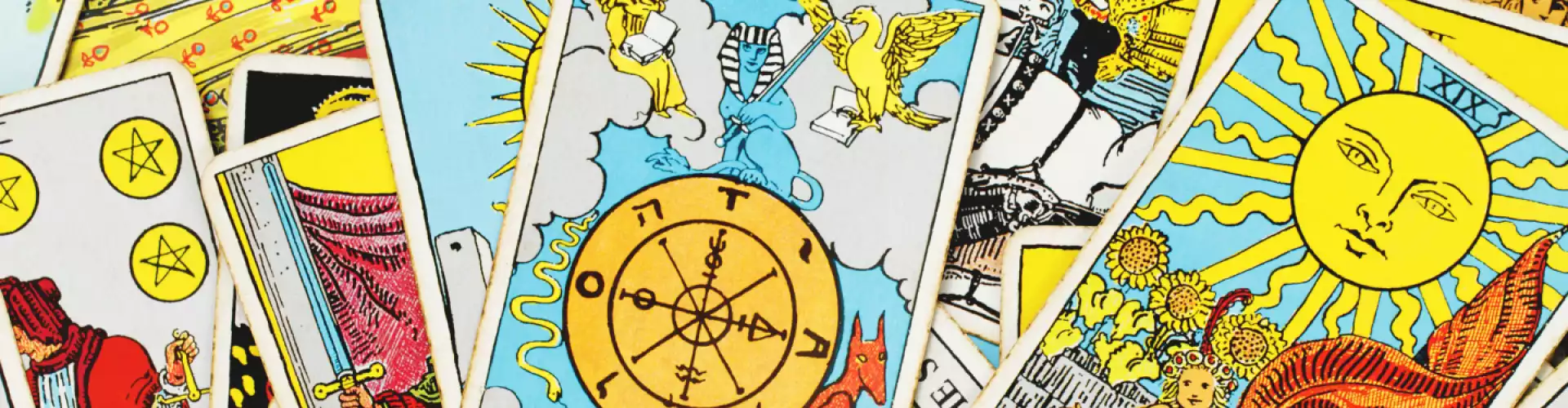 Tarot: ¡Elige una carta, cualquier carta!